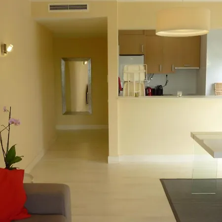Beachfront Seaview Litoralmar Apt, Fast Wifi, Airco, Pool, Private Parking Portimao Exterior photo