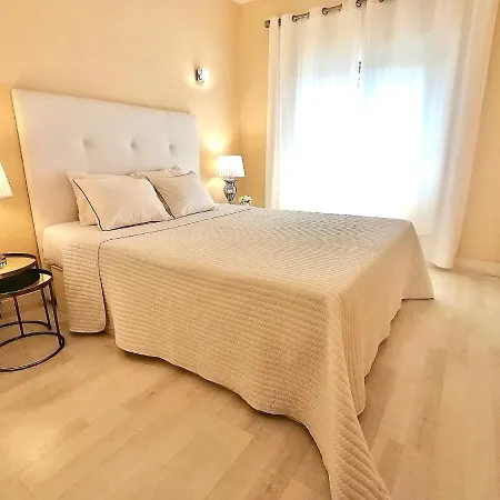 Beachfront Seaview Litoralmar Apt, Fast Wifi, Airco, Pool, Private Parking Portimao Exterior photo